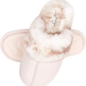 Jessica Simpson Pink and White Plush memory foam anti-slip Faux Fur slippers.fit